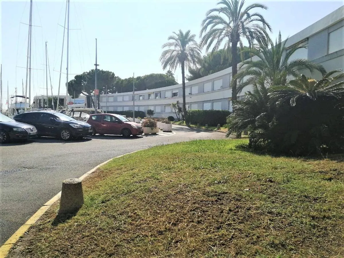 Studio Renove Cosy A 50M De La Plage - Fr-1-252A-96 Villeneuve-Loubet Apartment